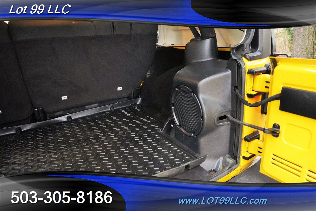 2011 Jeep Wrangler Sahara Unlimited 4X4 V6 Auto HARD TOP WINCH LIFTED Black Premium Wheels Newer Tires Bumpers - Photo 33 - Milwaukie, OR 97267