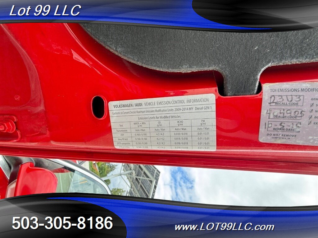 2013 Volkswagen Jetta SportWagen TDI DIESEL Heated Leather 39+ MPG   - Photo 42 - Milwaukie, OR 97267