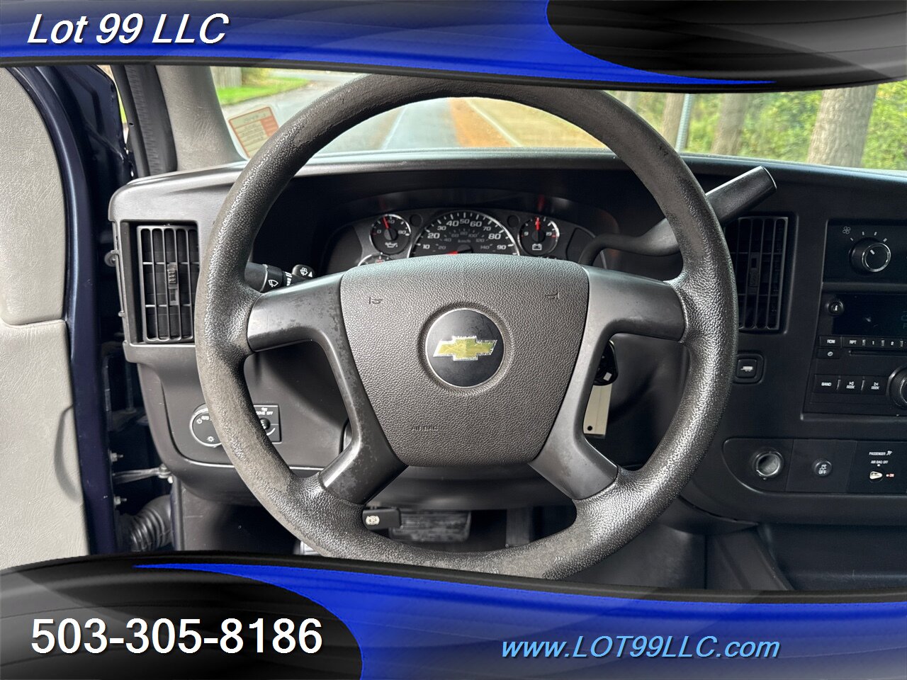 2012 Chevrolet Express LS 2500 1-Owner 86k Miles 12 Passenger Van   - Photo 28 - Milwaukie, OR 97267