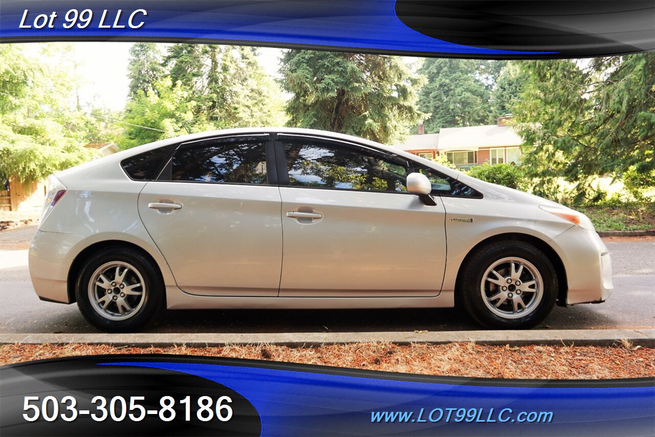 2012 Toyota Prius One 1.8L Auto Heated Leat   - Photo 8 - Milwaukie, OR 97267