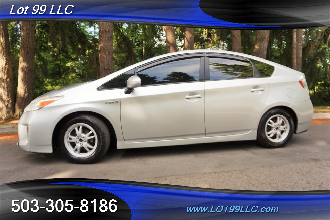 2012 Toyota Prius One 1.8L Auto Heated Leat   - Photo 5 - Milwaukie, OR 97267