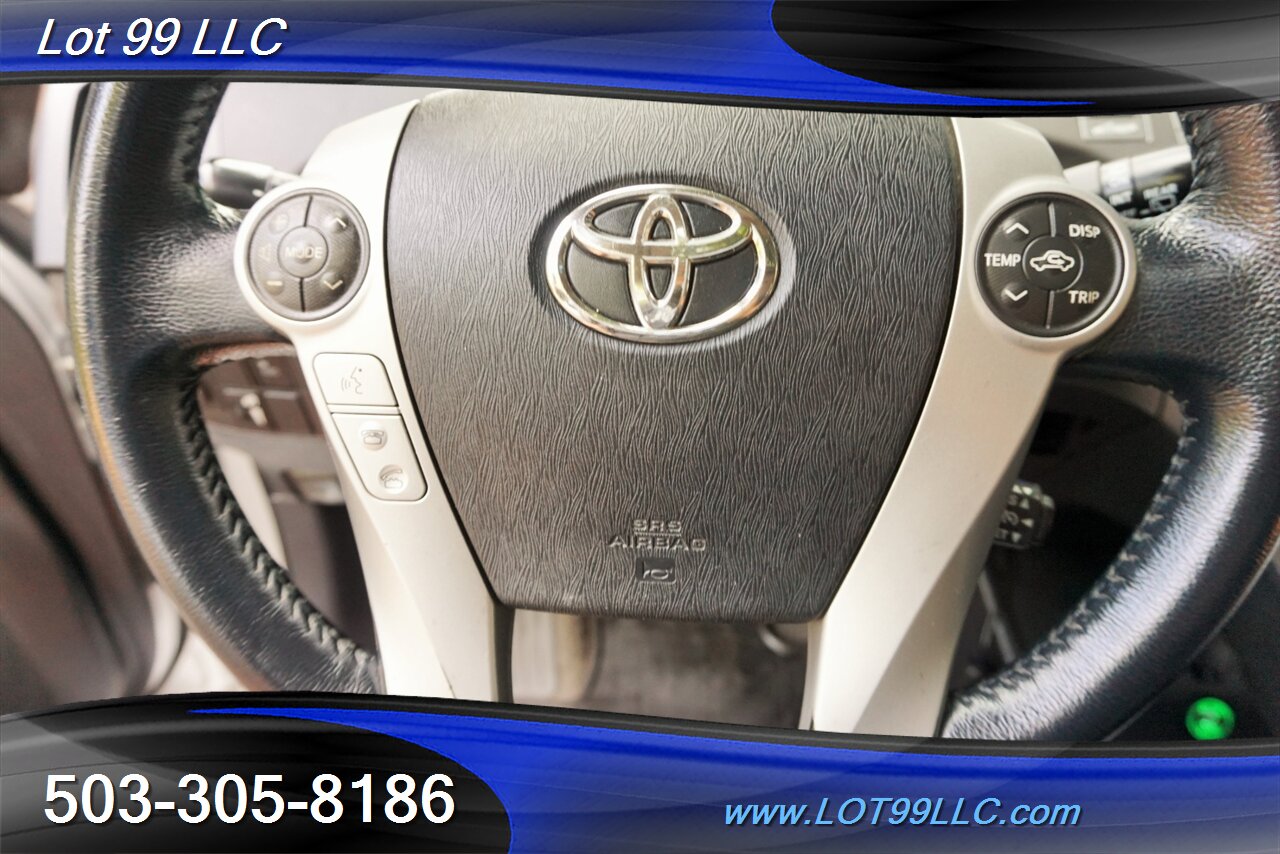 2012 Toyota Prius One 1.8L Auto Heated Leat   - Photo 24 - Milwaukie, OR 97267