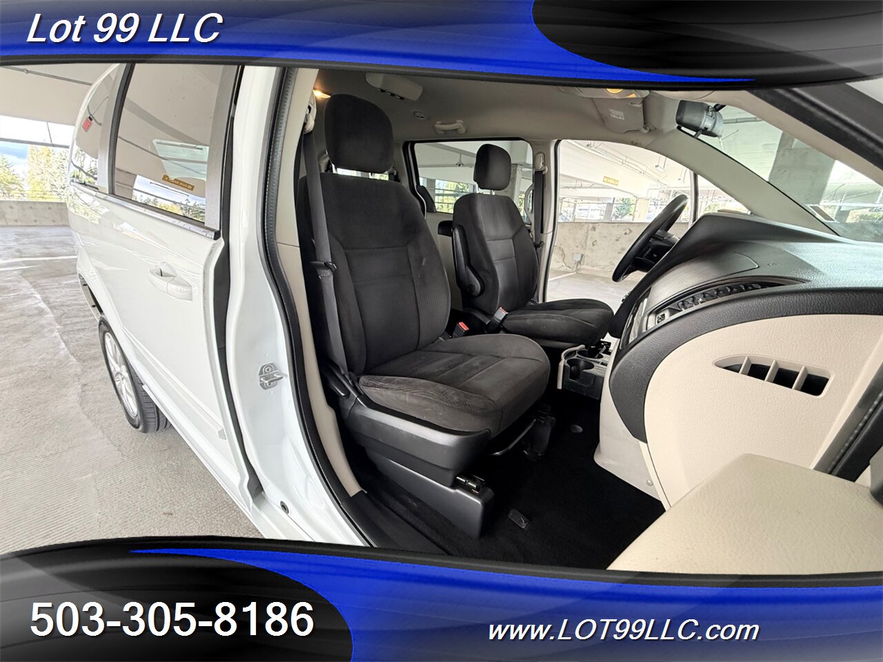 2017 Dodge Grand Caravan SE ** WHEELCHAIR VAN **REAR RAMP BraunAbility Rear Bumper Fold Out Ramp - Photo 17 - Milwaukie, OR 97267