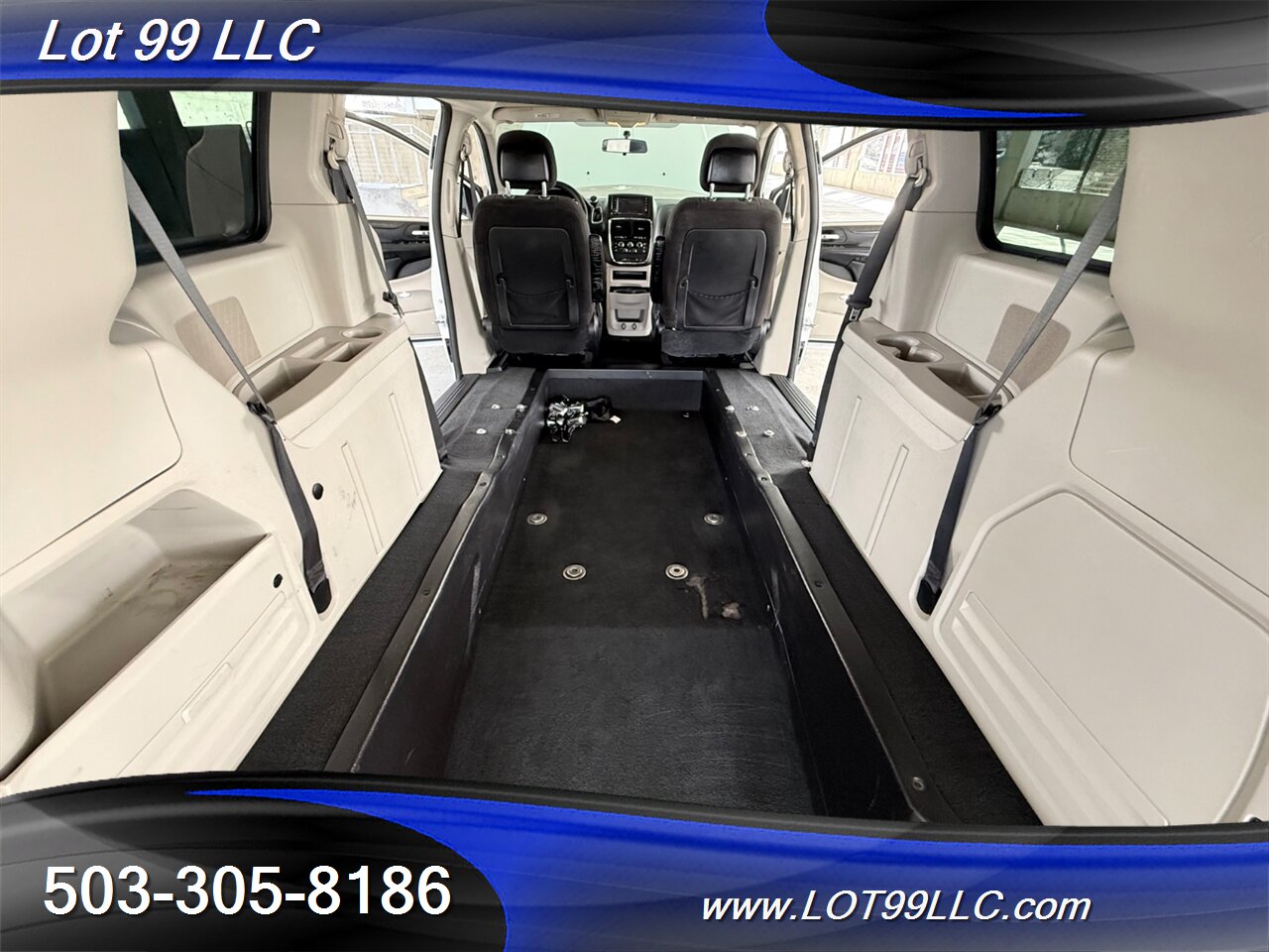 2017 Dodge Grand Caravan SE ** WHEELCHAIR VAN **REAR RAMP BraunAbility Rear Bumper Fold Out Ramp - Photo 45 - Milwaukie, OR 97267