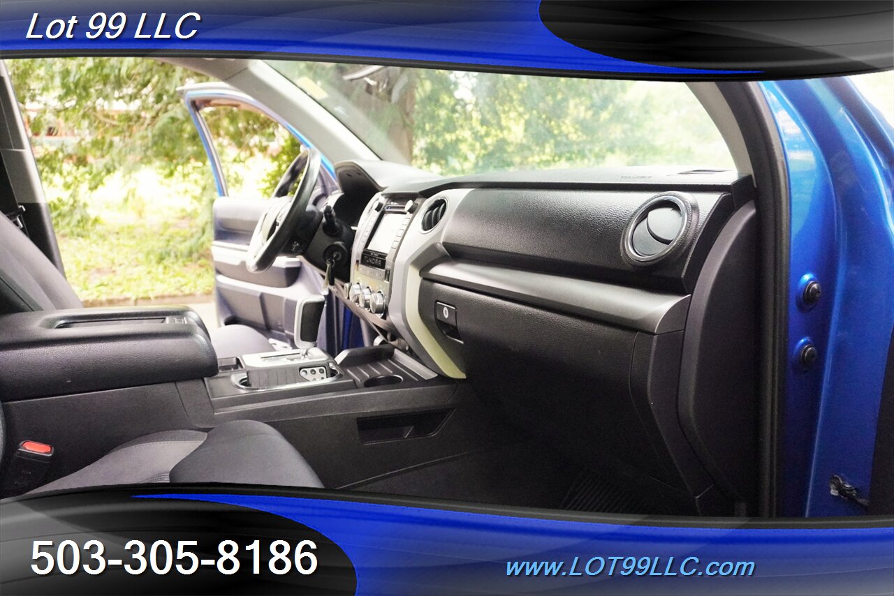 2016 Toyota Tundra SR5 4X4 V8 5.7L Auto Crewmax Short Bed Premium  Wheels NEW TIRES Local Trade - Photo 19 - Milwaukie, OR 97267