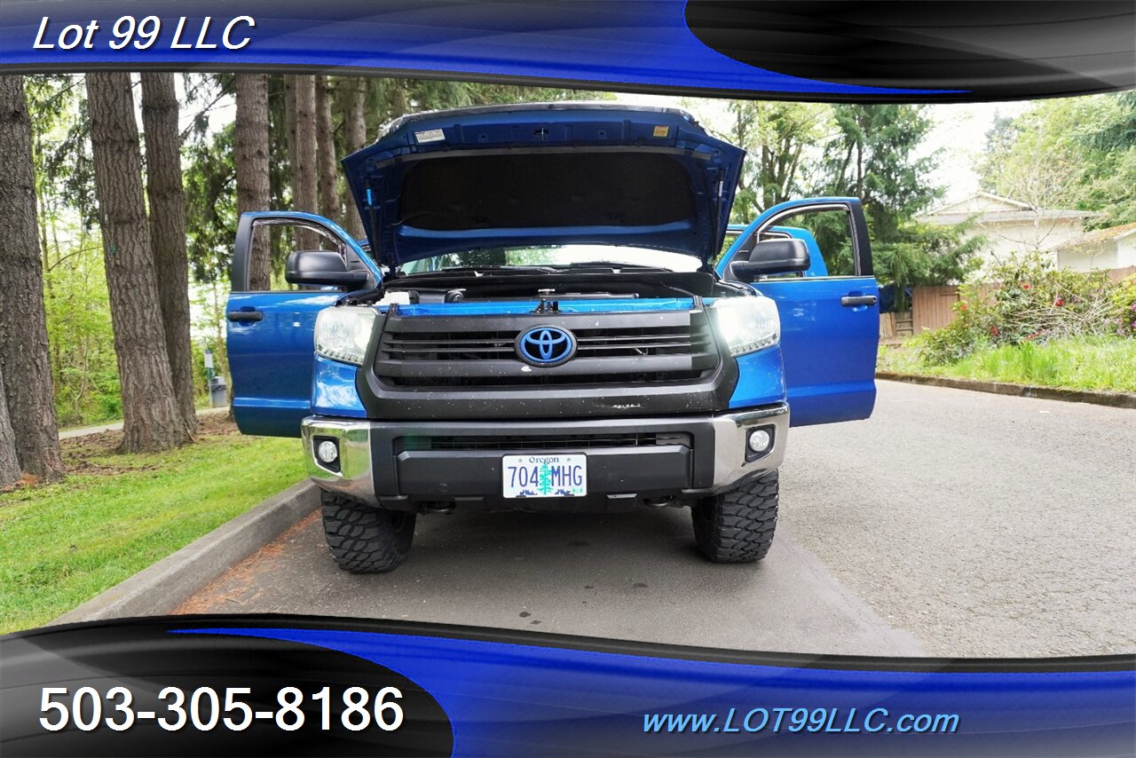 2016 Toyota Tundra SR5 4X4 V8 5.7L Auto Crewmax Short Bed Premium  Wheels NEW TIRES Local Trade - Photo 30 - Milwaukie, OR 97267
