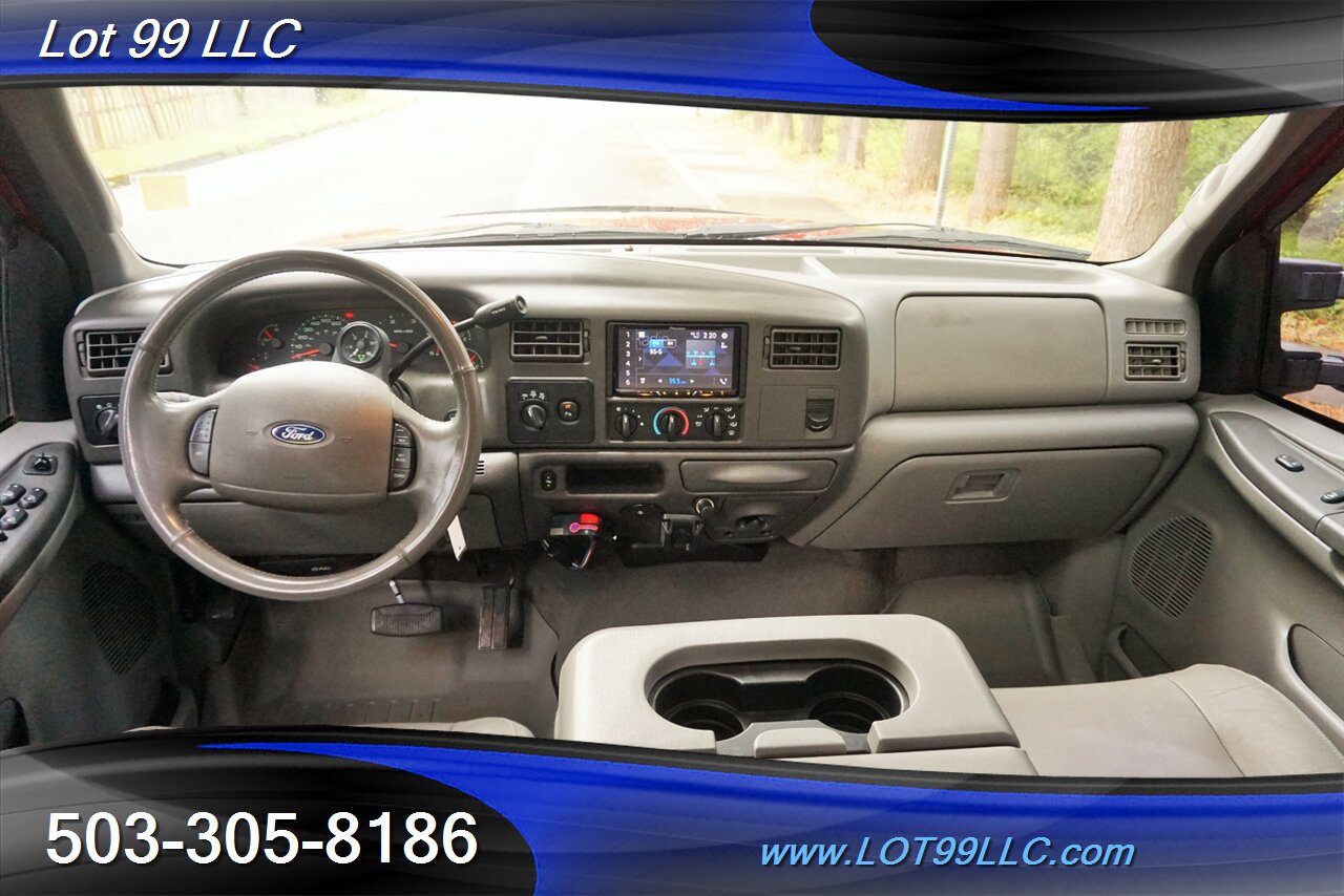 2003 Ford F-250 Lariat photo 2