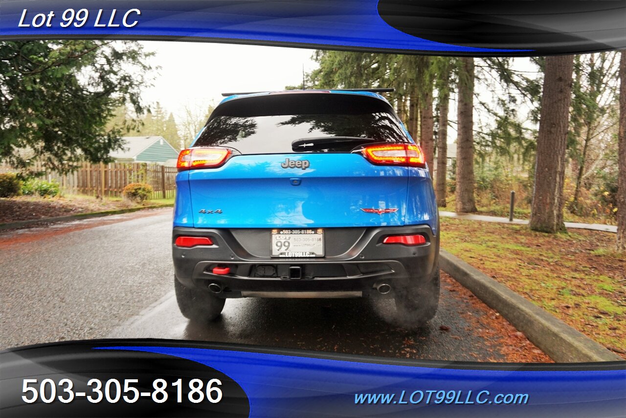 2018 Jeep Cherokee Trailhawk 4X4 Only 68k Heated Leather GPS Pano   - Photo 10 - Milwaukie, OR 97267