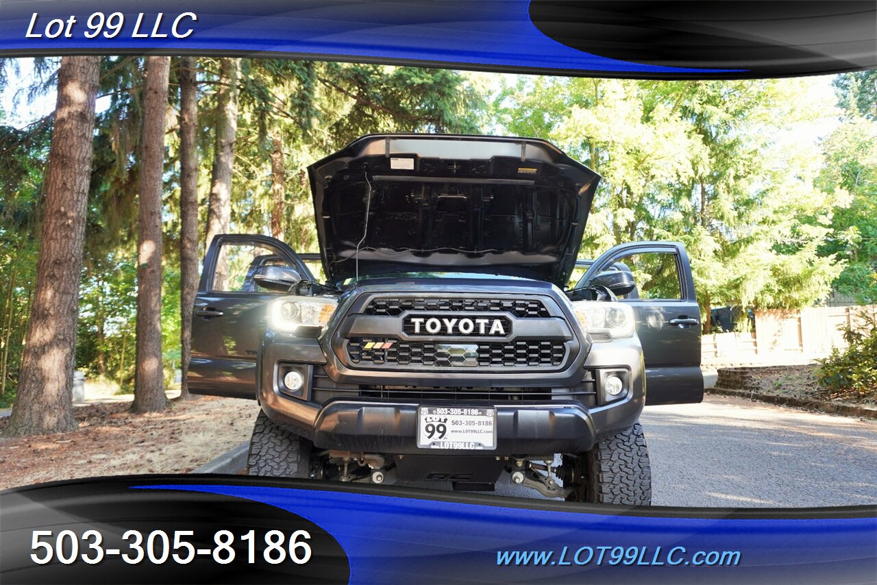 2018 Toyota Tacoma TRD Off-Road 4X4 Crew Cab V6 Auto LIFTED Premium  Wheels BFG OFF ROAD TIRES - Photo 30 - Milwaukie, OR 97267