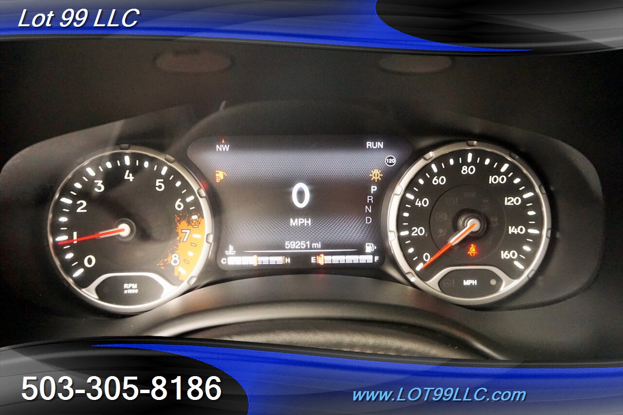 2018 Jeep Renegade Trailhawk 4X4 59K Leather Pano GPS LIFTED 1 OWNER   - Photo 20 - Milwaukie, OR 97267