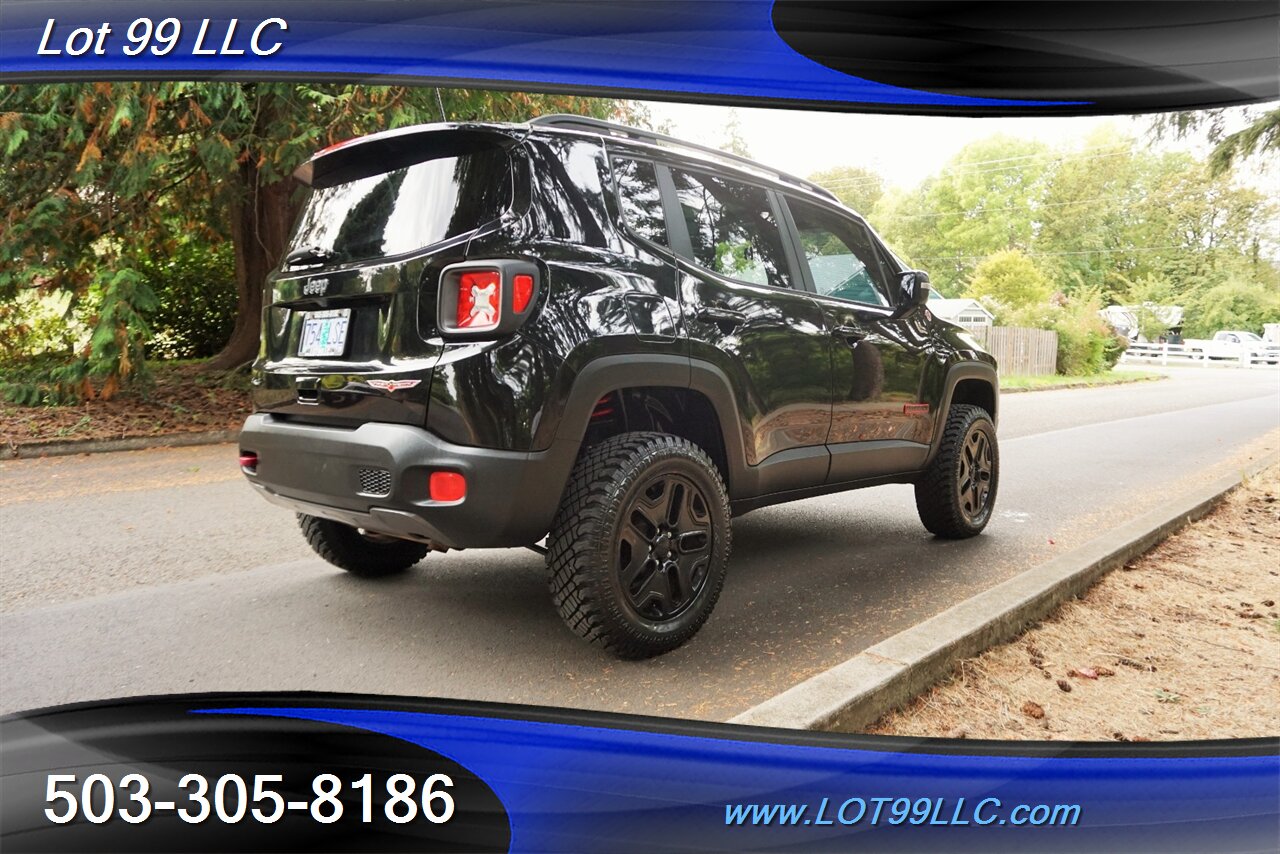 2018 Jeep Renegade Trailhawk 4X4 59K Leather Pano GPS LIFTED 1 OWNER   - Photo 9 - Milwaukie, OR 97267