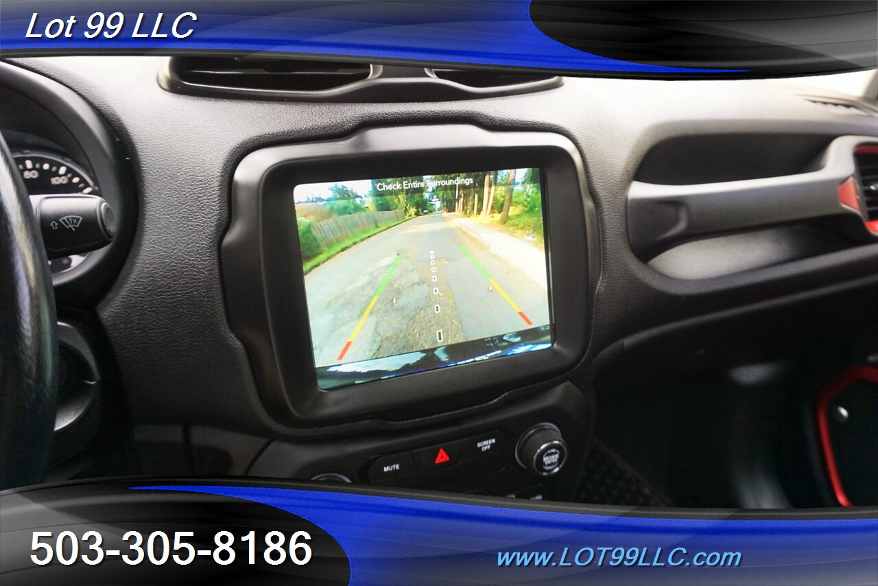 2018 Jeep Renegade Trailhawk 4X4 59K Leather Pano GPS LIFTED 1 OWNER   - Photo 38 - Milwaukie, OR 97267