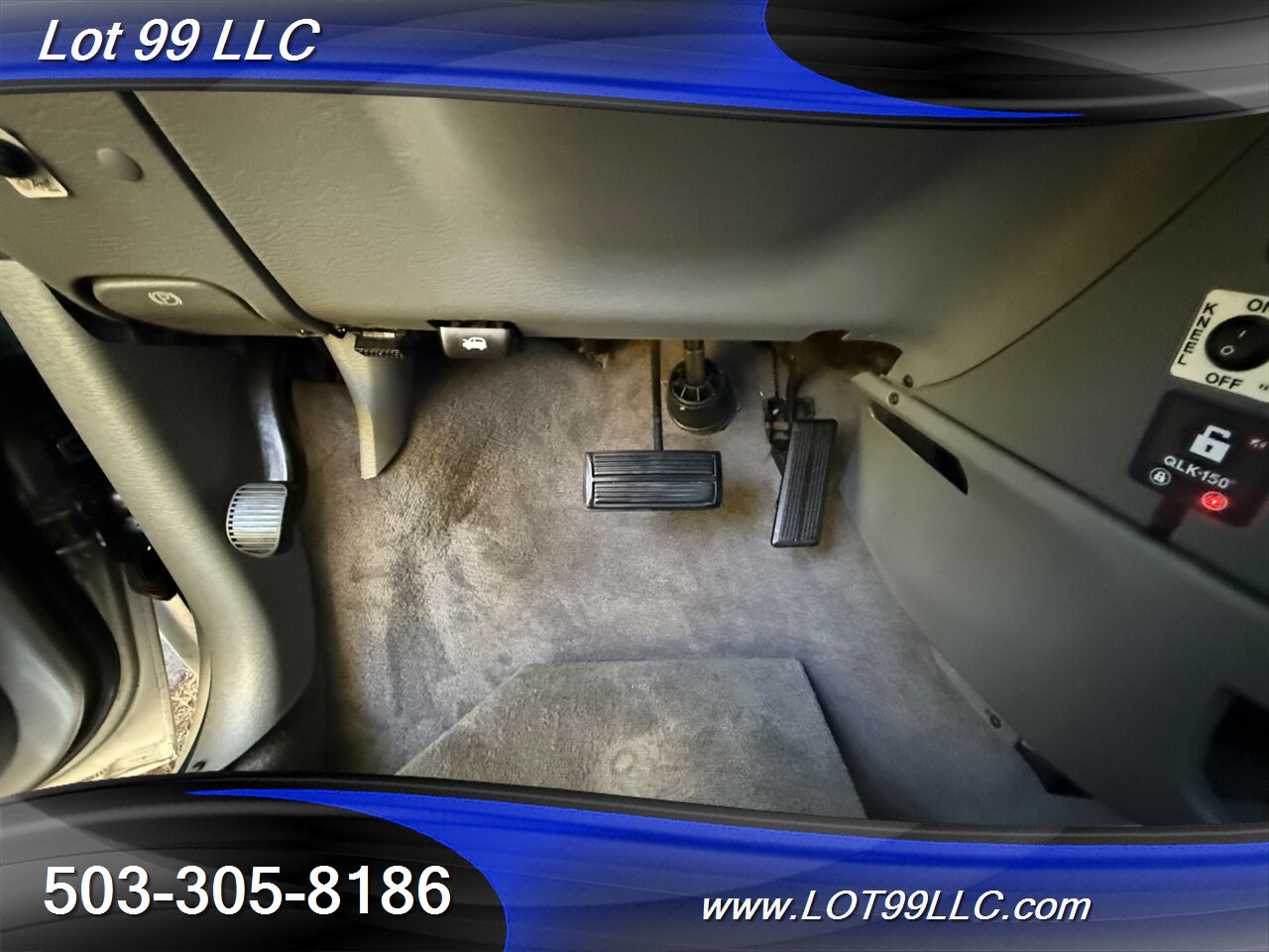 2007 Dodge Grand Caravan SXT ** WHEELCHAIR VAN ** NEW TIRES Lowered Floor   - Photo 32 - Milwaukie, OR 97267
