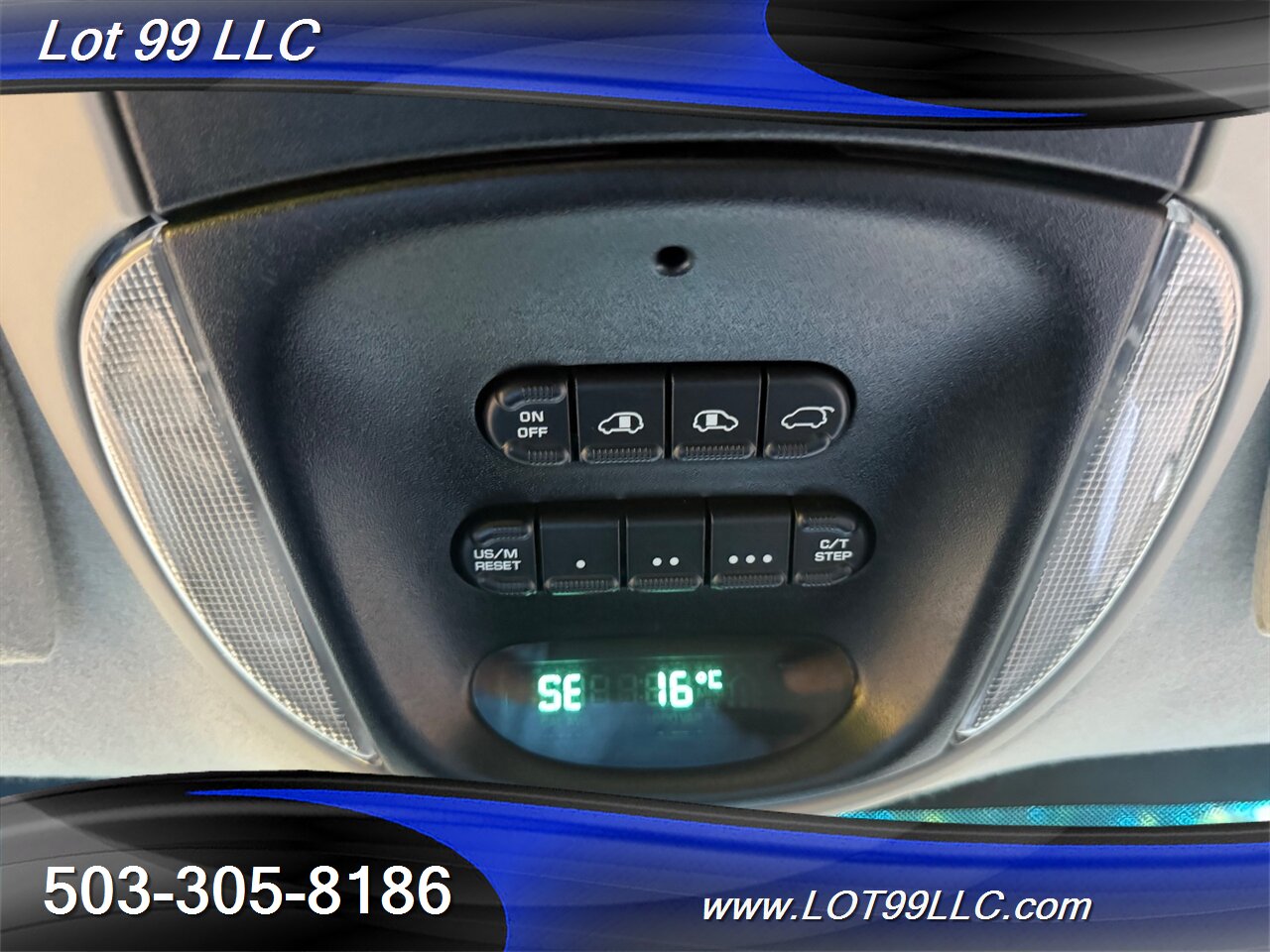 2007 Dodge Grand Caravan SXT ** WHEELCHAIR VAN ** NEW TIRES Lowered Floor   - Photo 19 - Milwaukie, OR 97267