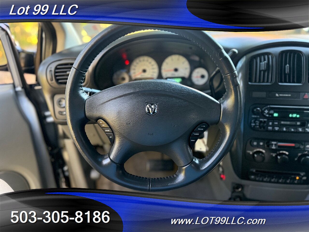 2007 Dodge Grand Caravan SXT ** WHEELCHAIR VAN ** NEW TIRES Lowered Floor   - Photo 33 - Milwaukie, OR 97267