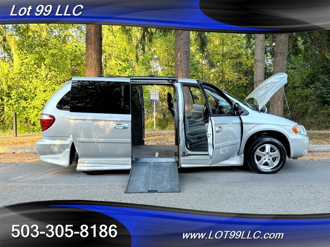 2007 Dodge Grand Caravan SXT ** WHEELCHAIR VAN ** NEW TIRES Lowered Floor   - Photo 23 - Milwaukie, OR 97267