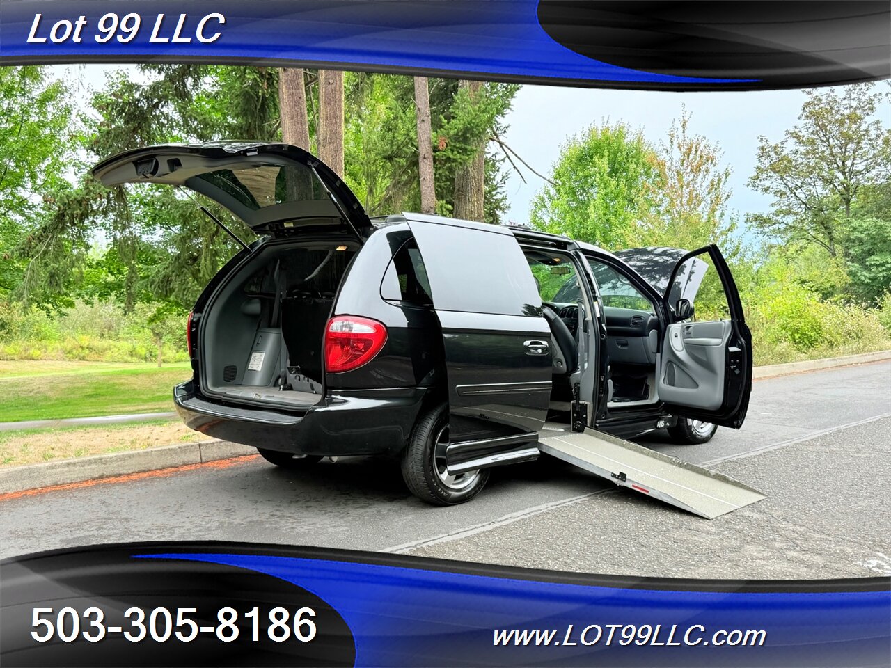 2005 Dodge Grand Caravan SXT 62k Miles Wheelchair Van New Tires Leather  Power Doors Power Ramp - Photo 52 - Milwaukie, OR 97267