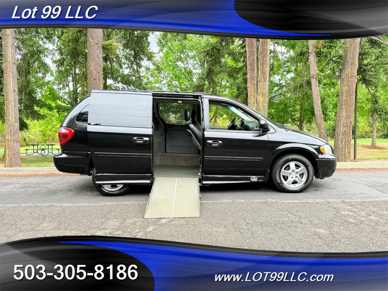 2005 Dodge Grand Caravan SXT 62k Miles Wheelchair Van New Tires Leather  Power Doors Power Ramp - Photo 34 - Milwaukie, OR 97267