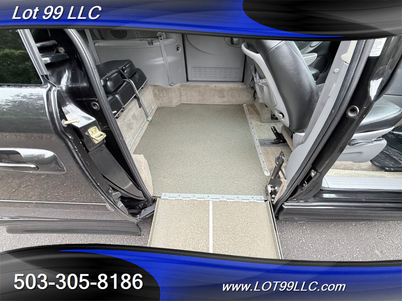 2005 Dodge Grand Caravan SXT 62k Miles Wheelchair Van New Tires Leather  Power Doors Power Ramp - Photo 36 - Milwaukie, OR 97267
