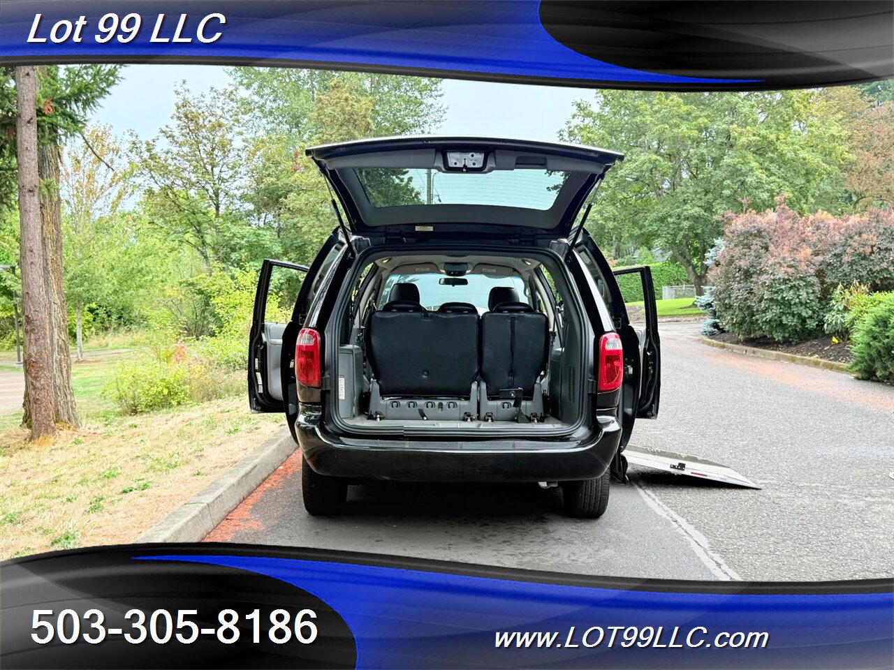 2005 Dodge Grand Caravan SXT 62k Miles Wheelchair Van New Tires Leather  Power Doors Power Ramp - Photo 51 - Milwaukie, OR 97267