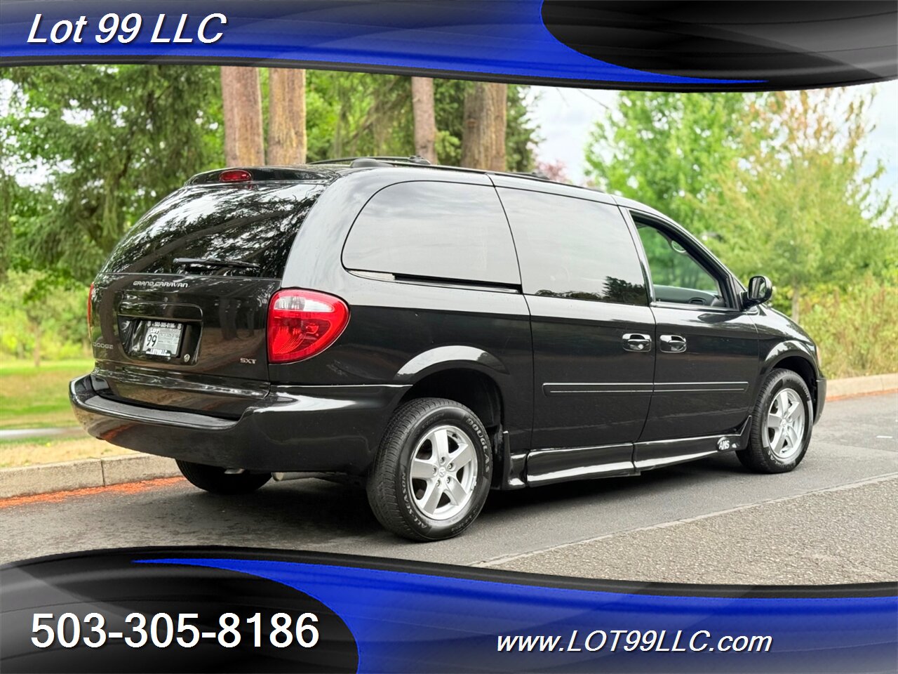 2005 Dodge Grand Caravan SXT 62k Miles Wheelchair Van New Tires Leather  Power Doors Power Ramp - Photo 12 - Milwaukie, OR 97267