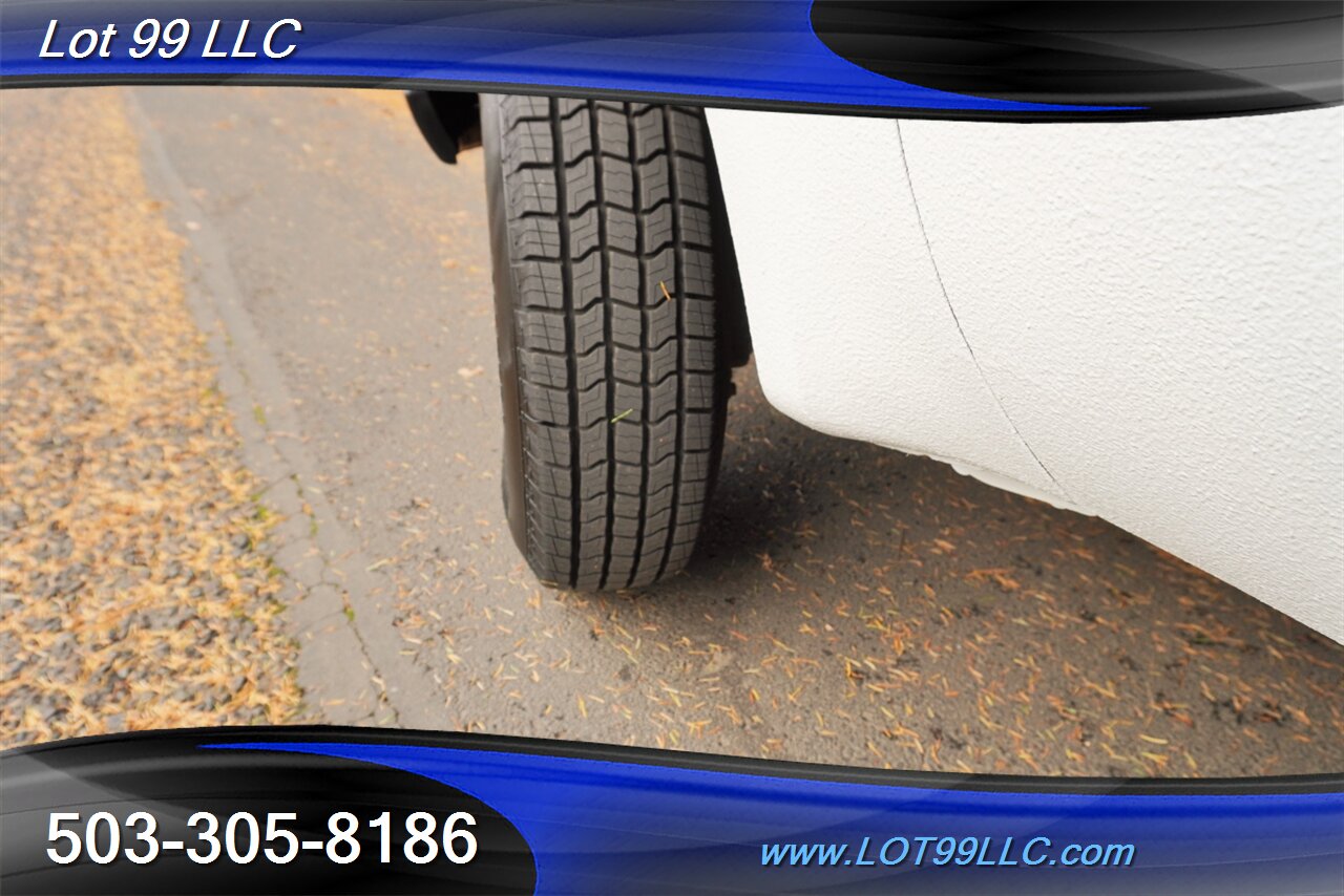 2000 Ford F-350 XLT photo 4