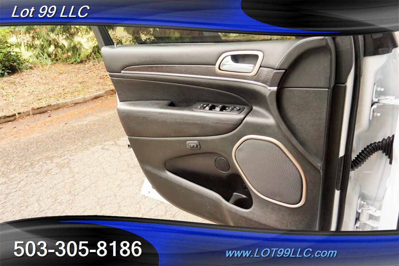 2014 Jeep Grand Cherokee Summit 4X4 3.6L Heated Leather Pano Roof 2 OWNERS   - Photo 23 - Milwaukie, OR 97267