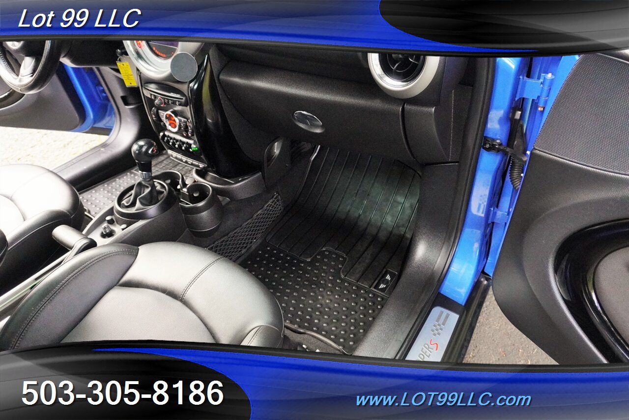 2011 MINI Countryman Cooper S ALL4 117K Heated Leather Pano Roof White  Wheels - Photo 38 - Milwaukie, OR 97267