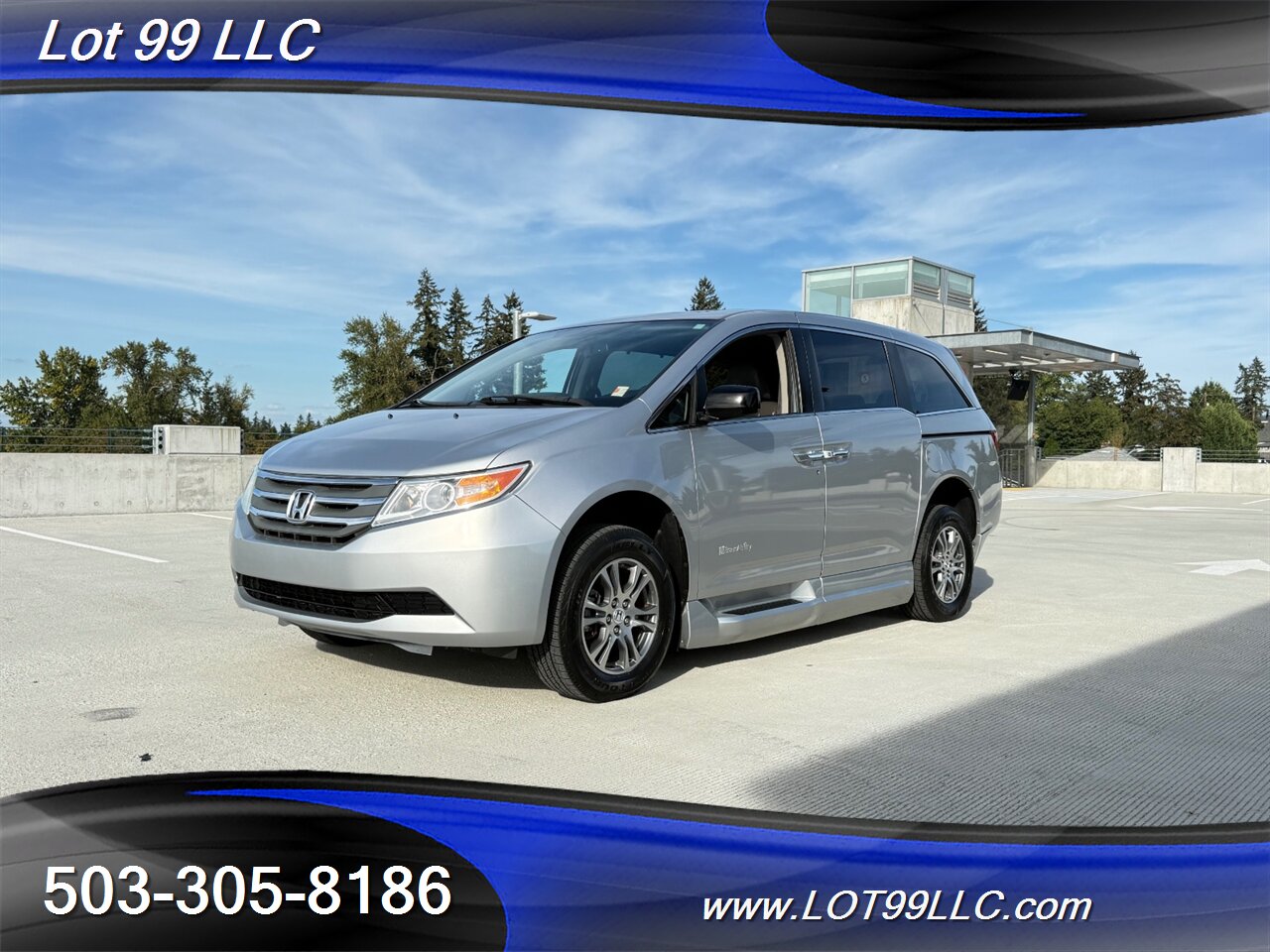 2013 Honda Odyssey EX-L WHEELCHAIR VAN Heated Leather 30 " Power Ramp Kneeling Dual Power Sliding Doors Power Hatch BackUp Camera Moon Roof - Photo 9 - Milwaukie, OR 97267