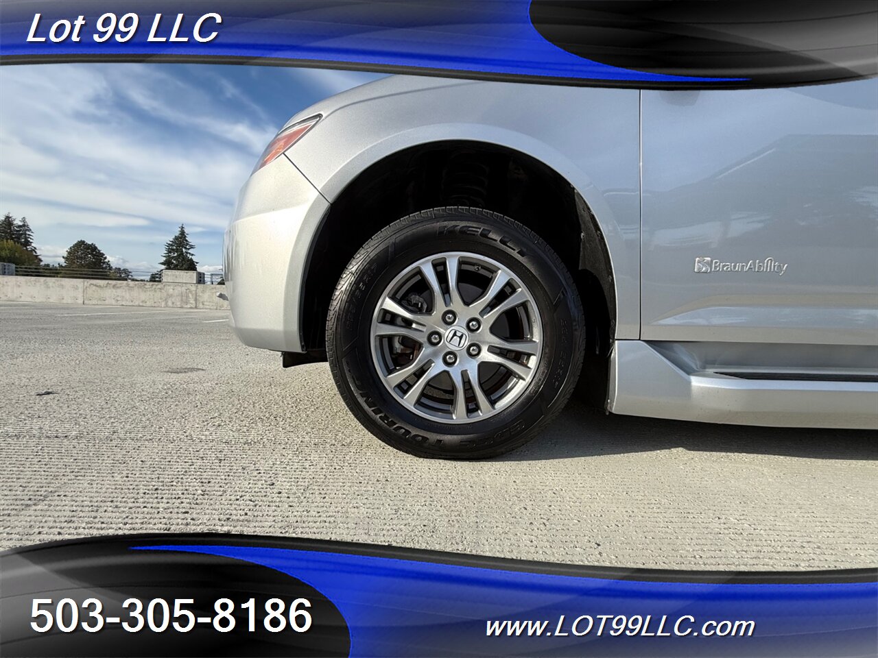 2013 Honda Odyssey EX-L WHEELCHAIR VAN Heated Leather 30 " Power Ramp Kneeling Dual Power Sliding Doors Power Hatch BackUp Camera Moon Roof - Photo 24 - Milwaukie, OR 97267