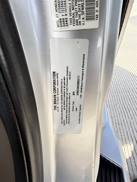 2013 Honda Odyssey EX-L WHEELCHAIR VAN Heated Leather 30 " Power Ramp Kneeling Dual Power Sliding Doors Power Hatch BackUp Camera Moon Roof - Photo 55 - Milwaukie, OR 97267