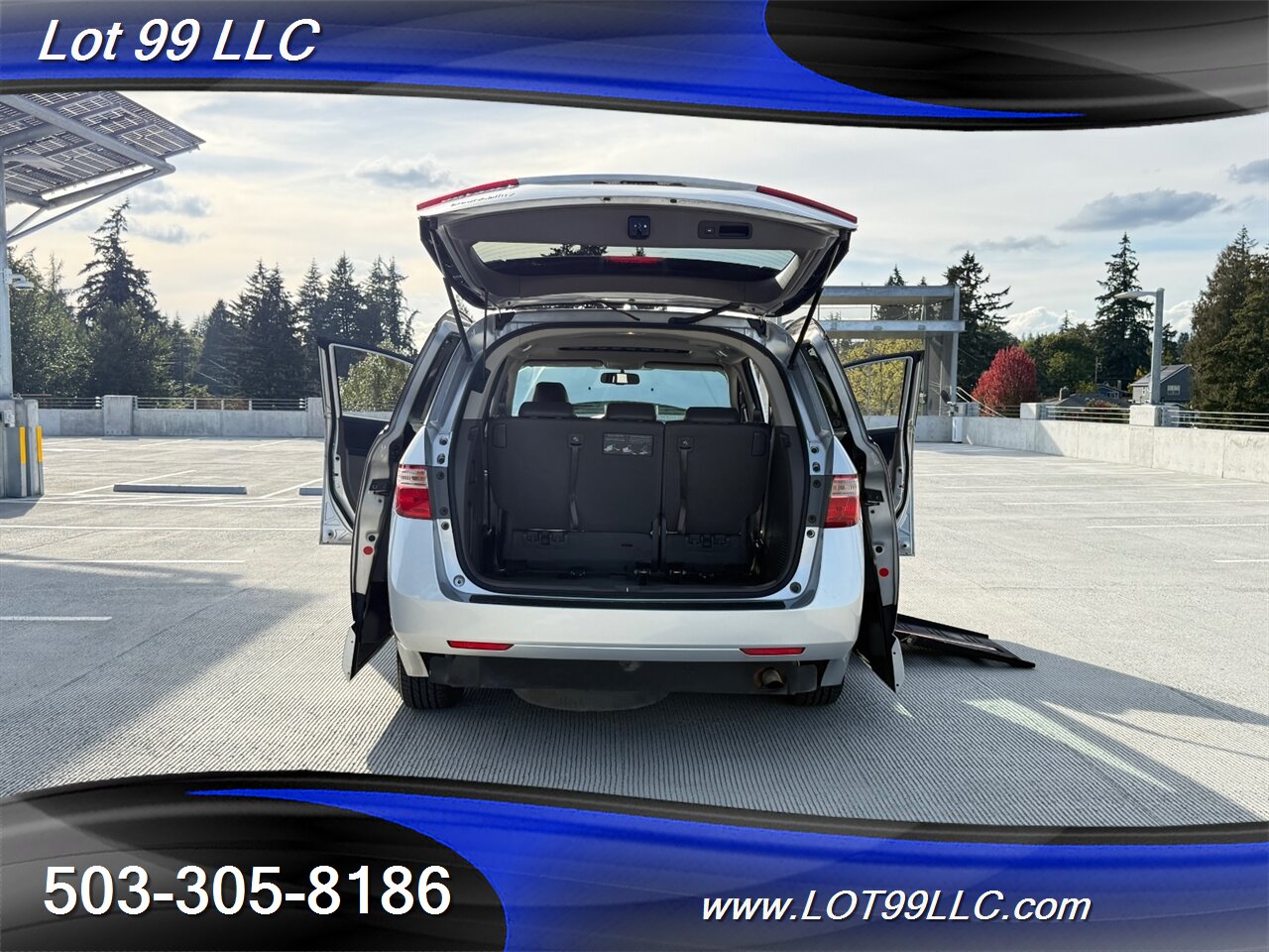 2013 Honda Odyssey EX-L WHEELCHAIR VAN Heated Leather 30 " Power Ramp Kneeling Dual Power Sliding Doors Power Hatch BackUp Camera Moon Roof - Photo 31 - Milwaukie, OR 97267