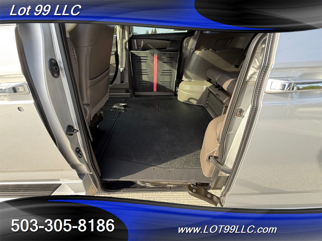 2013 Honda Odyssey EX-L WHEELCHAIR VAN Heated Leather 30 " Power Ramp Kneeling Dual Power Sliding Doors Power Hatch BackUp Camera Moon Roof - Photo 47 - Milwaukie, OR 97267