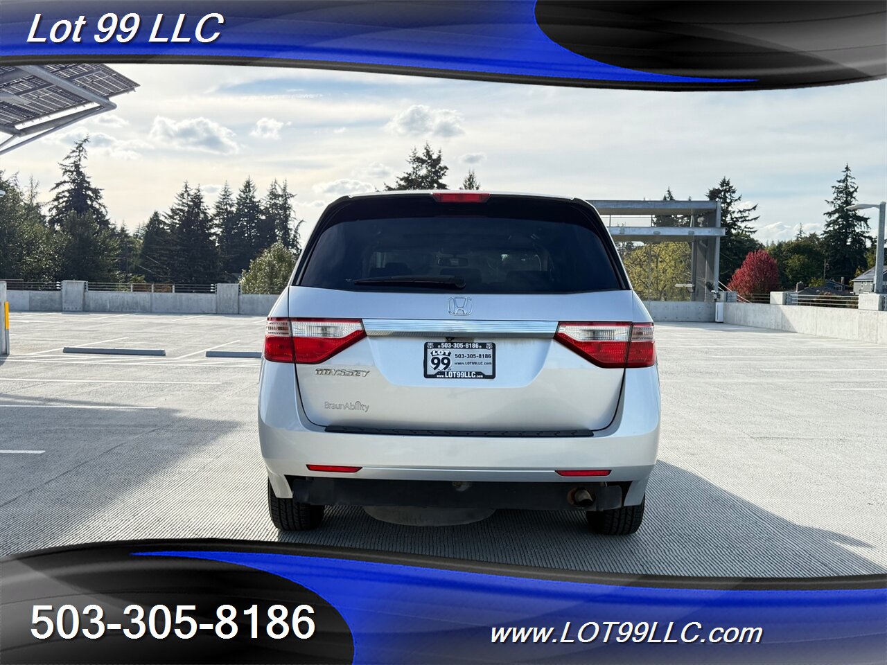 2013 Honda Odyssey EX-L WHEELCHAIR VAN Heated Leather 30 " Power Ramp Kneeling Dual Power Sliding Doors Power Hatch BackUp Camera Moon Roof - Photo 14 - Milwaukie, OR 97267