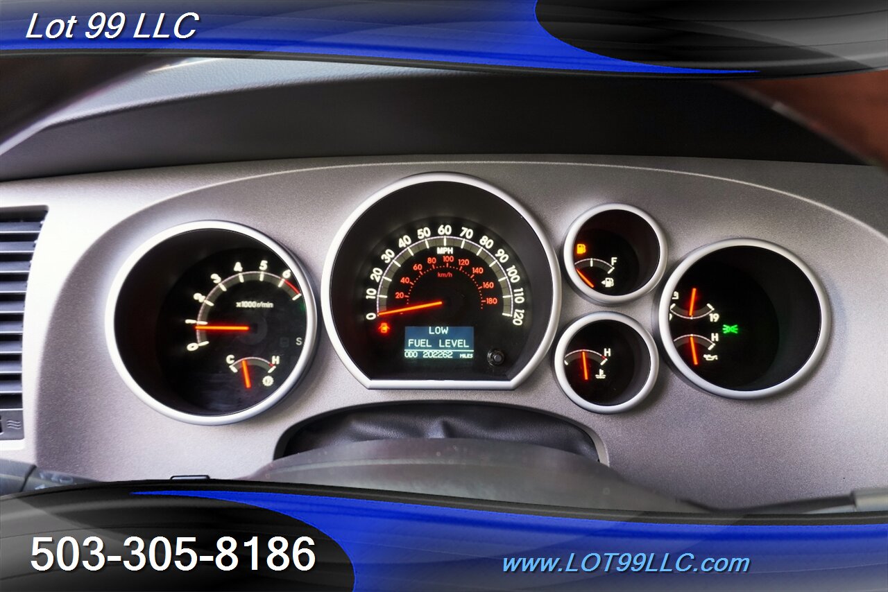 2010 Toyota Tundra Limited 4x4 V8 5.7L Auto Heated Leather Seats Moon  Roof Premium Wheels NEW TIRES Local Trade Super Clean - Photo 24 - Milwaukie, OR 97267
