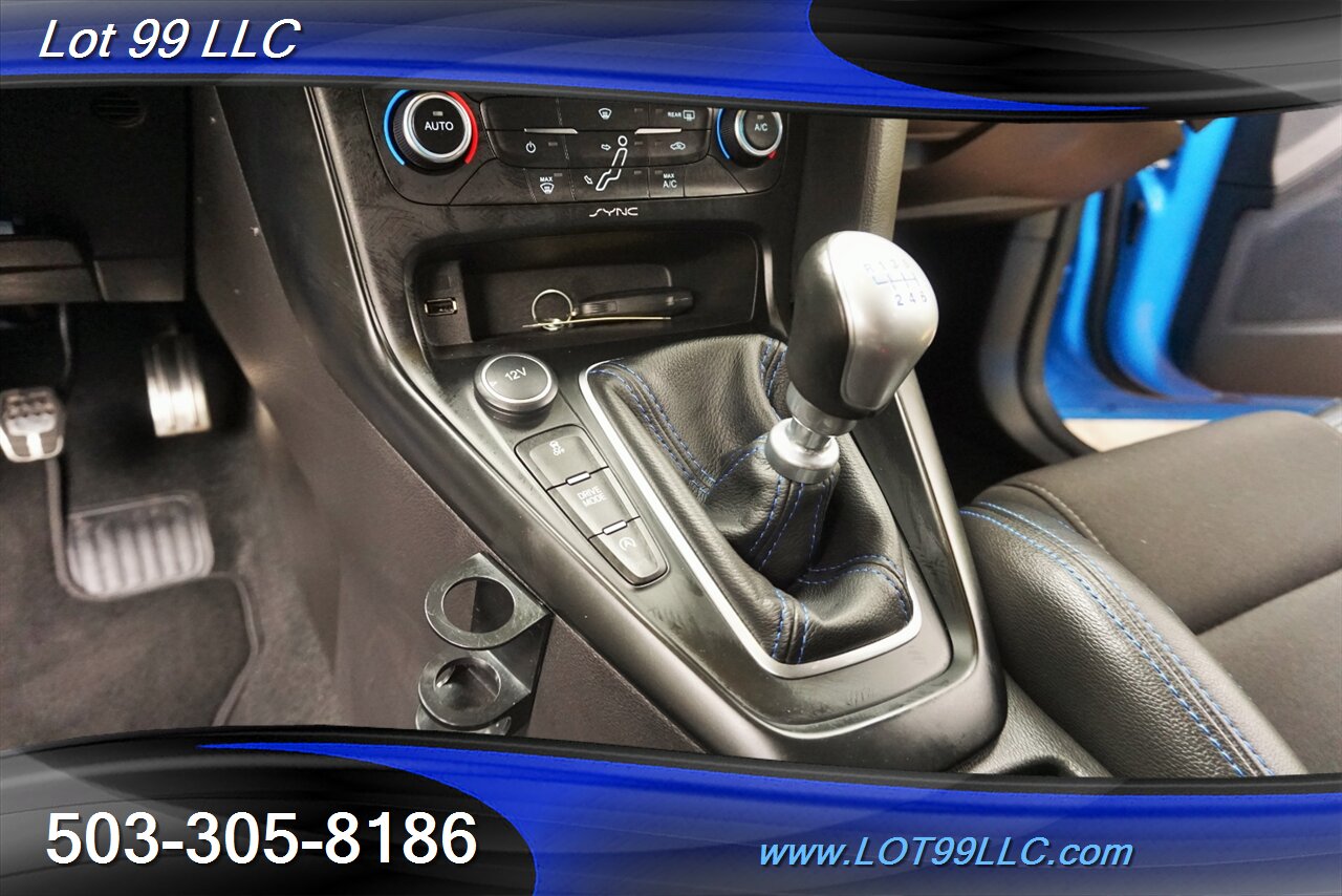2016 Ford Focus RS AWD 2.3L 6 Speed Manual Recaro Seats 18S - Photo 22 - Milwaukie, OR 97267