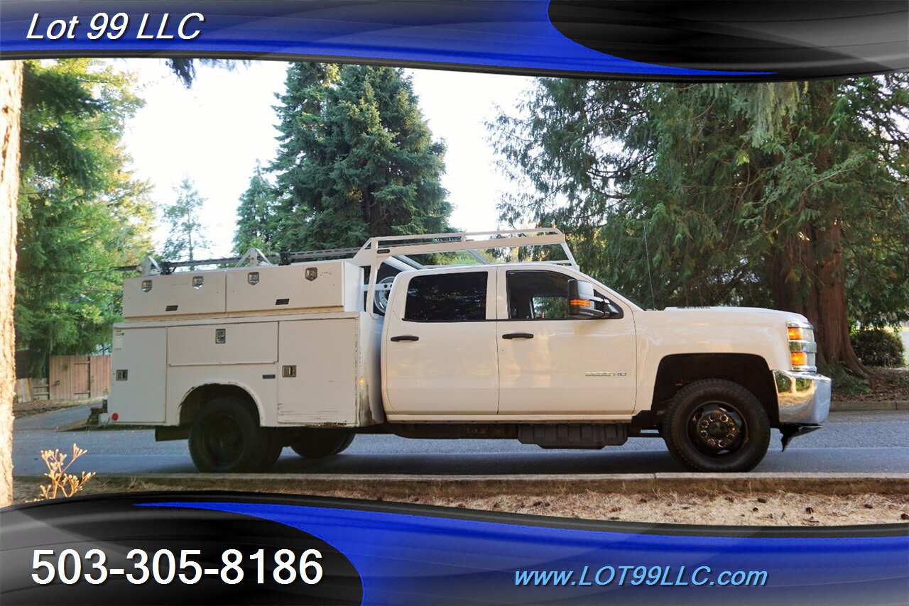 2018 Chevrolet Silverado 3500 HD 4X4 Dually 6.6L Duramax Service Bed 1 OWNER   - Photo 8 - Milwaukie, OR 97267