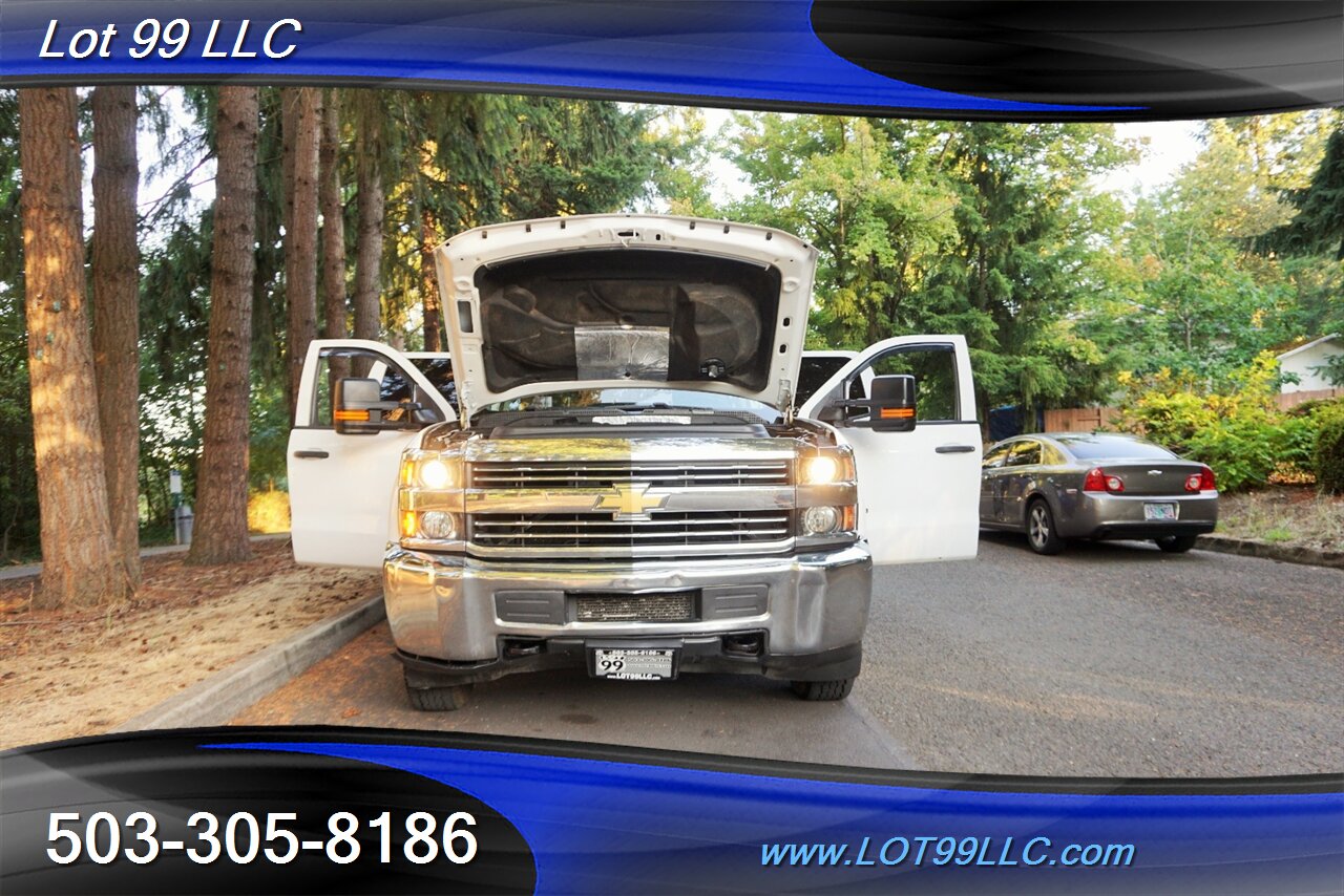 2018 Chevrolet Silverado 3500 HD 4X4 Dually 6.6L Duramax Service Bed 1 OWNER   - Photo 26 - Milwaukie, OR 97267