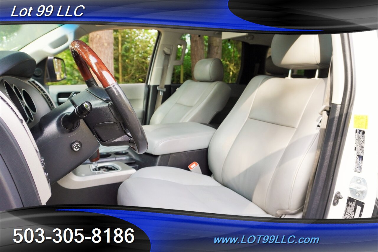 2011 Toyota Sequoia Platinum 4X4 V8 5.7L Auto Heated AC Leather DVD  Moon Roof 3 ROW Seating NEW TIRES 2 OWNERS - Photo 2 - Milwaukie, OR 97267