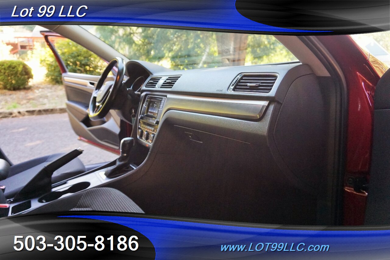 2016 Volkswagen Passat 1.8T R-Line Only 73K Low Miles Heated Leather MOON   - Photo 17 - Milwaukie, OR 97267