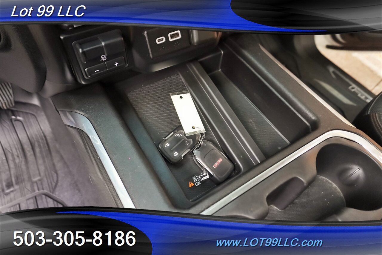 2019 GMC Sierra 1500 AT4 4X4 Only 93K Low Miles V8 6.2L Heated Leather  Seats Moon Roof GPS LIFTED Black Fuel Wheels Newer Tires - Photo 29 - Milwaukie, OR 97267