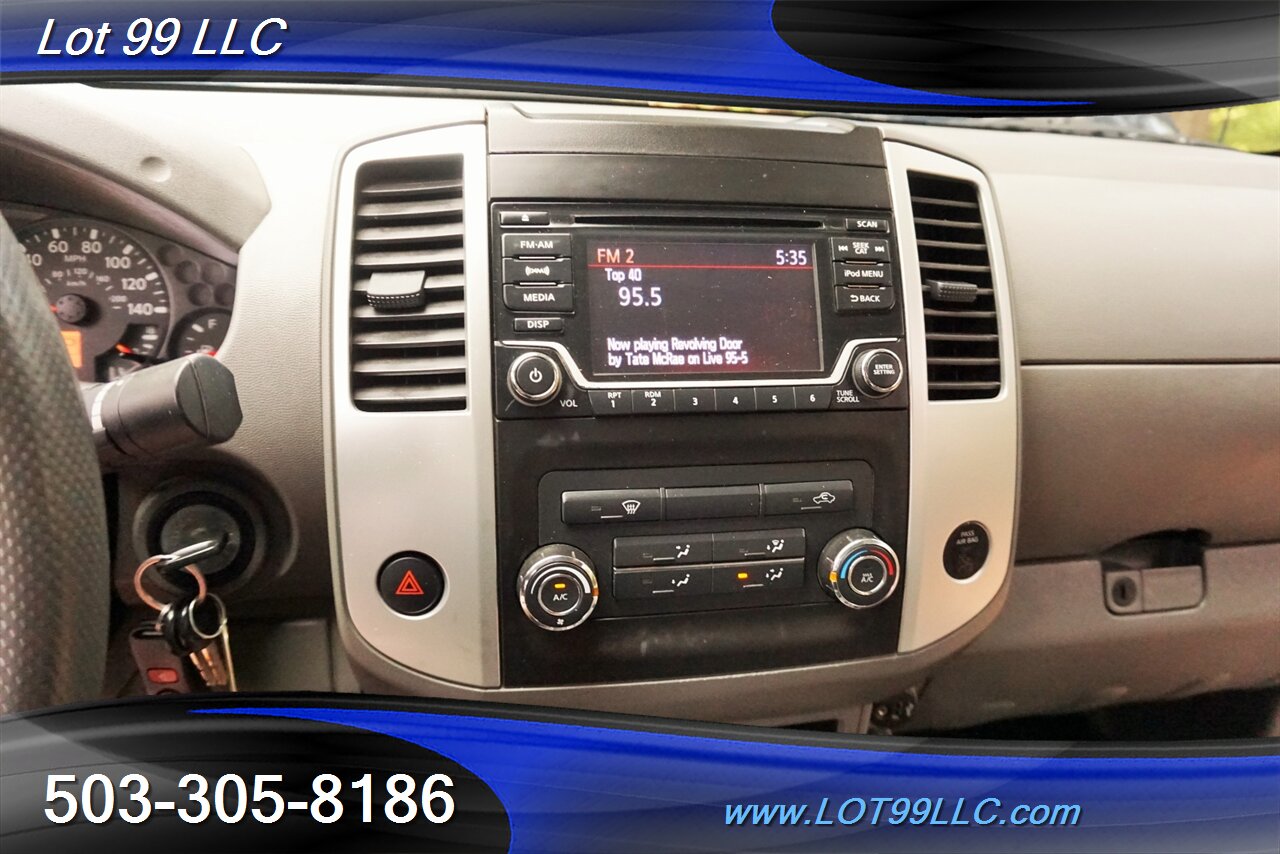 2018 Nissan Frontier SV Crew Cab photo 18