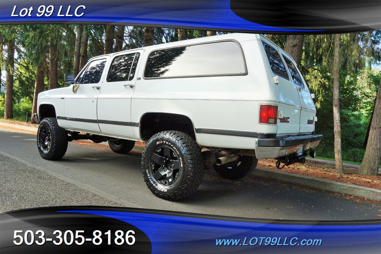 1989 GMC Suburban GMC Chevrolet 2500 4dr 4X4 V8 Lifted 20S 35   - Photo 11 - Milwaukie, OR 97267