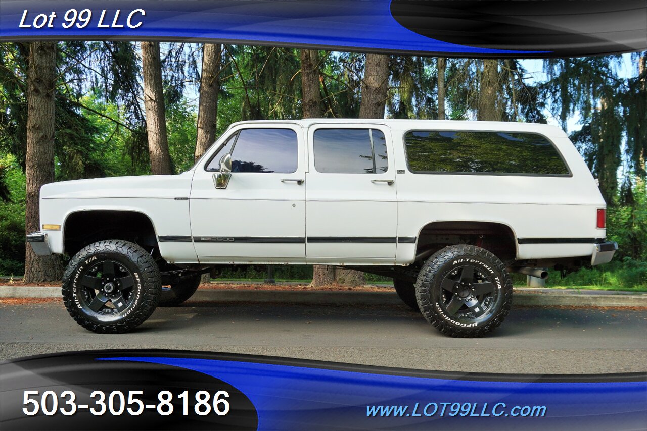 1989 GMC Suburban GMC Chevrolet 2500 4dr 4X4 V8 Lifted 20S 35   - Photo 1 - Milwaukie, OR 97267