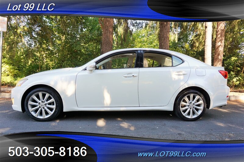 2009 Lexus IS Sedan V6 Automatic Heated Leather Moon NEW TIRES  