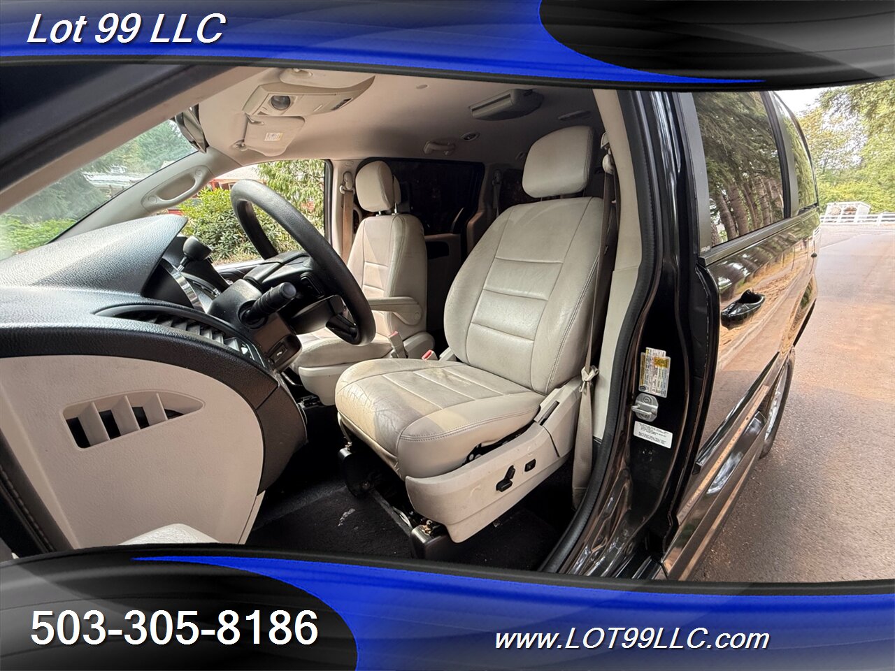 2012 Dodge Grand Caravan 51k Miles Wheelchair Van Side Ramp New Tires - Photo 48 - Milwaukie, OR 97267