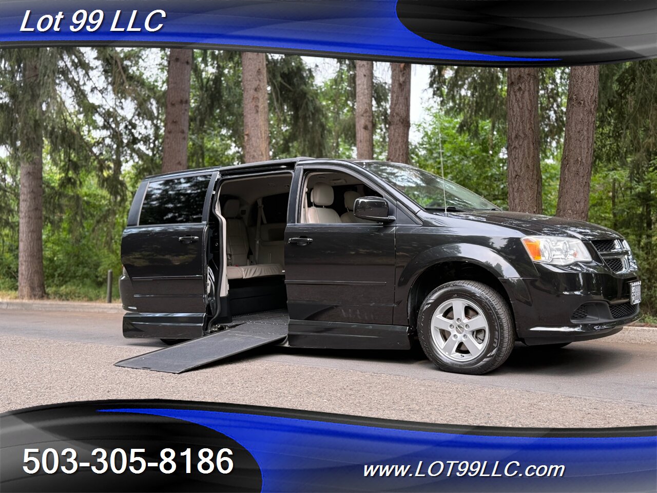 2012 Dodge Grand Caravan 51k Miles Wheelchair Van Side Ramp New Tires - Photo 2 - Milwaukie, OR 97267