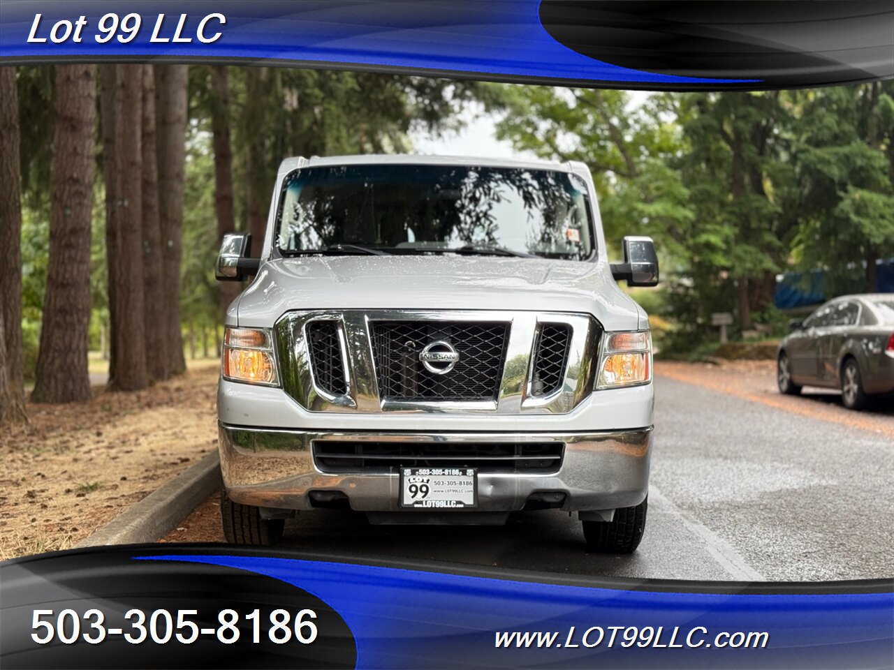 2021 Nissan NV 3500 HD SV 49k Miles 12 Passenger Van  NEW TIRES 1-Owner Navi Camera Parking Sensors Tinted - Photo 4 - Milwaukie, OR 97267