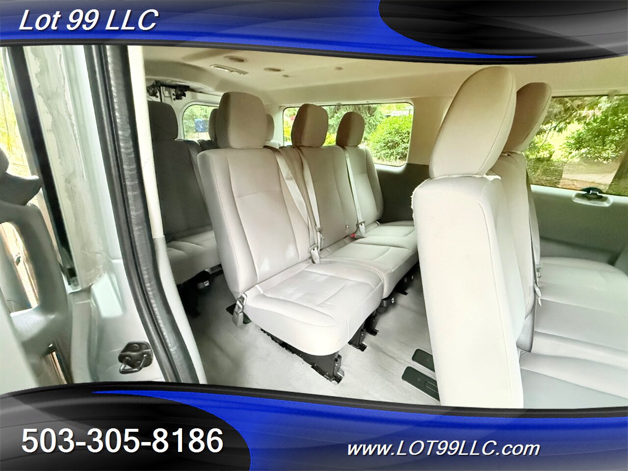 2021 Nissan NV 3500 HD SV 49k Miles 12 Passenger Van  NEW TIRES 1-Owner Navi Camera Parking Sensors Tinted - Photo 18 - Milwaukie, OR 97267
