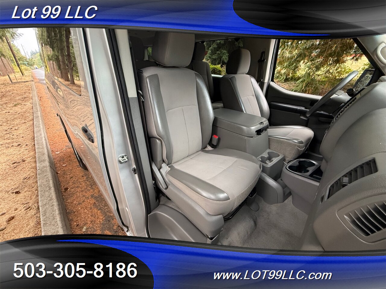 2021 Nissan NV 3500 HD SV 49k Miles 12 Passenger Van  NEW TIRES 1-Owner Navi Camera Parking Sensors Tinted - Photo 37 - Milwaukie, OR 97267